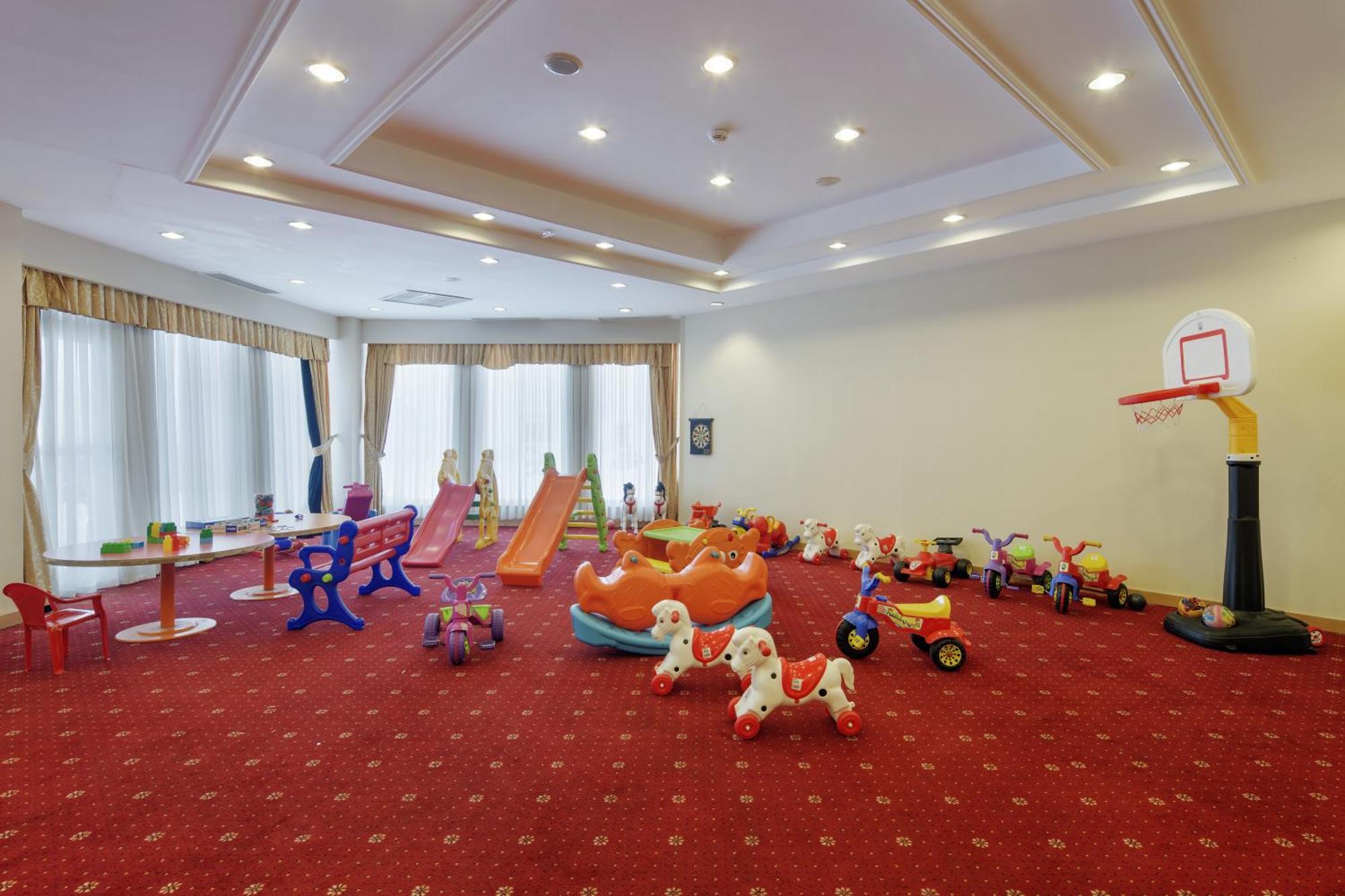 Palan Ski & Convention Resort Hotel Erzurum ภายนอก รูปภาพ